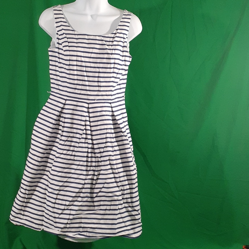 Jessica Howard 4P striped dress with pockets